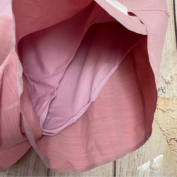 Athleta Womens Run with it textured 3.5” athletic shorts size 2X - Picture 6 of 12